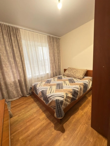 Купить трехкомнатную квартиру в Микрорайоне 8-й, Элиста в Элисте. Вариант № 54165, 6, площадь -  квм, цена 6700000 рублей