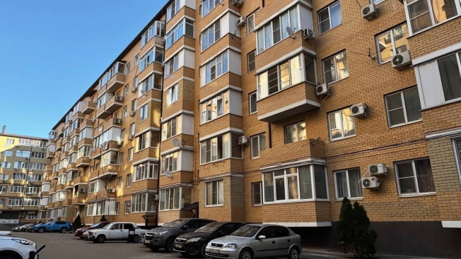 Купить квартиру на улице Гидростроителей в Краснодаре. Вариант № 4138, 22, площадь -  квм, цена 5500000 рублей