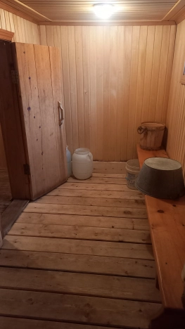 Купить дом на улице Садовая в Приморском крае. Вариант № 8383, 4, площадь -  квм, цена 2100000 рублей