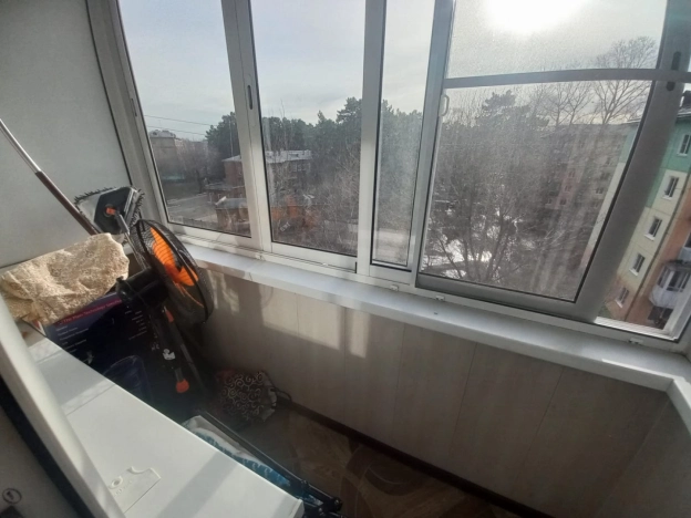 Купить однокомнатную квартиру в Микрорайоне 6А, Ангарск в Ангарске. Вариант № 37695, 7, площадь - квм, цена 2600000 рублей