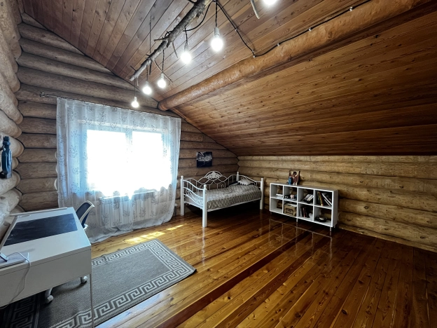 Купить дом на улице Сиреневая в Иркутской области. Вариант № 55190, 24, площадь -  квм, цена 12500000 рублей