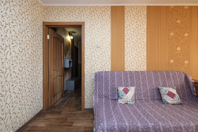 Купить трехкомнатную квартиру в Новосибирской области. Вариант № 7824364, 5, площадь -  квм, цена 5100000 рублей