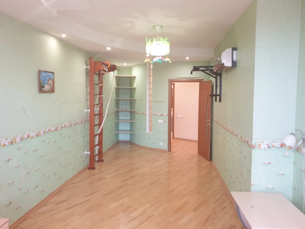 Купить трехкомнатную квартиру на вторичке в районе Новогиреево в Москве. Вариант № 9178285, 12, площадь -  квм, цена 38900000 рублей