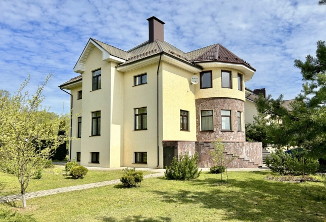 Снять дом в Москве. Вариант № 5794389, 0, площадь - квм, цена 590000 рублей