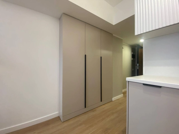 Купить Студию в Санкт-Петербурге. Вариант № 6739598, 18, площадь -  квм, цена 7800000 рублей