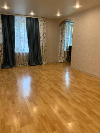 Купить квартиру в Москве. Вариант № 8744187, 6, площадь -  квм, цена 13500000 рублей