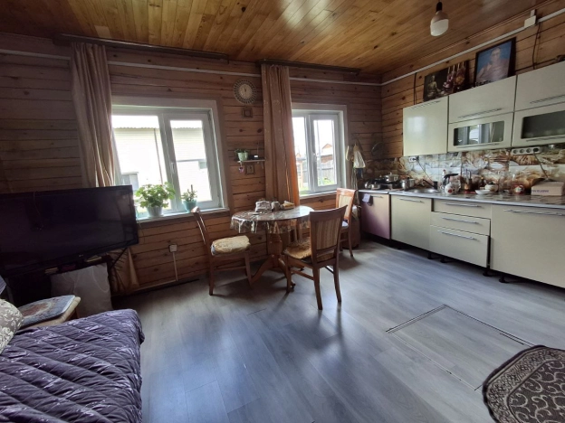 Купить дом в Микрорайоне Забайкальский, Улан-Удэ в Улан-Удэ. Вариант № 3325020, 37, площадь -  квм, цена 7350000 рублей