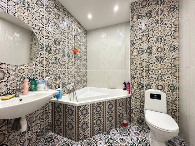 Купить двухкомнатную квартиру на улице Молодёжная в Красногорске. Вариант № 2665296, 4, площадь -  квм, цена 15800000 рублей