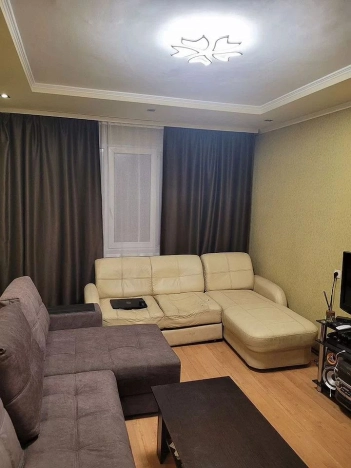 Купить трехкомнатную квартиру в Ростовской области. Вариант № 1794995, 0, площадь -  квм, цена 7100000 рублей