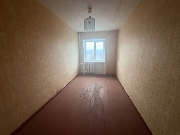 Купить трехкомнатную квартиру на улице Клочкова в Пензенской области. Вариант № 9089280, 2, площадь -  квм, цена 1000000 рублей