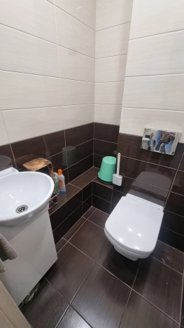 Купить трехкомнатную квартиру на улице проезд Алексея Афанасьева в Петрозаводске. Вариант № 22774, 8, площадь -  квм, цена 12000000 рублей