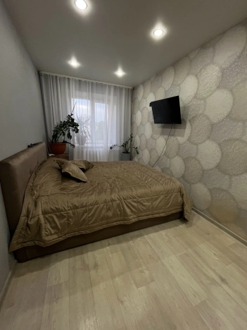 Купить квартиру в Вологодской области. Вариант № 5256669, 1, площадь -  квм, цена 3690000 рублей