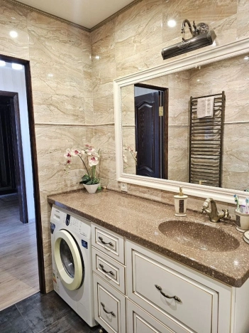 . Вариант № 34882, 22, площадь - 81 квм, цена 11300000 рублей