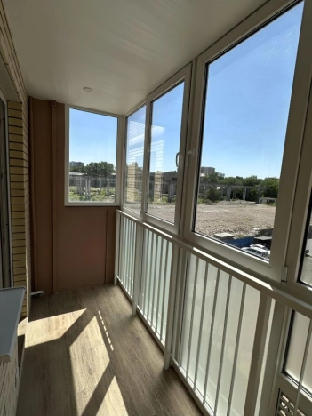 Купить однокомнатную квартиру в районе Кировский в Ростове-на-Дону. Вариант № 27981, 18, площадь -  квм, цена 6800000 рублей