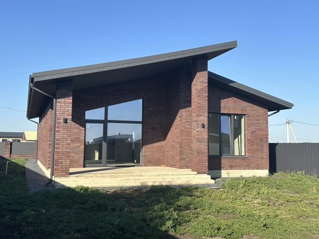 Купить дом на улице 1-й Становой проезд в Краснодаре. Вариант № 46979, 3, площадь -  квм, цена 14990000 рублей