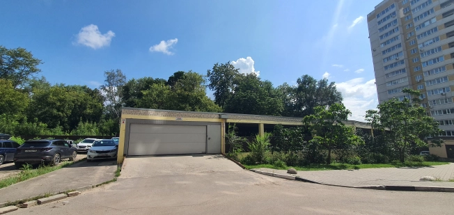 Купить однокомнатную квартиру в районе Ленинский в Воронеже. Вариант № 2081799, 33, площадь -  квм, цена 5600000 рублей