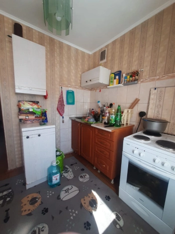 Купить квартиру на улице Стахановская в Кемерове. Вариант № 56306, 3, площадь -  квм, цена 2950000 рублей