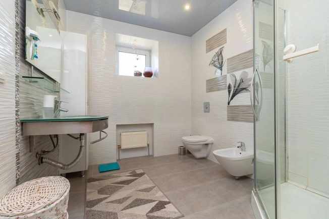 Купить дом в Омске. Вариант № 2775, 21, площадь -  квм, цена 19999000 рублей