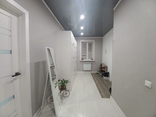 Купить двухкомнатную квартиру на вторичке в районе Первомайский в Пензе. Вариант № 4433, 15, площадь -  квм, цена 6200000 рублей