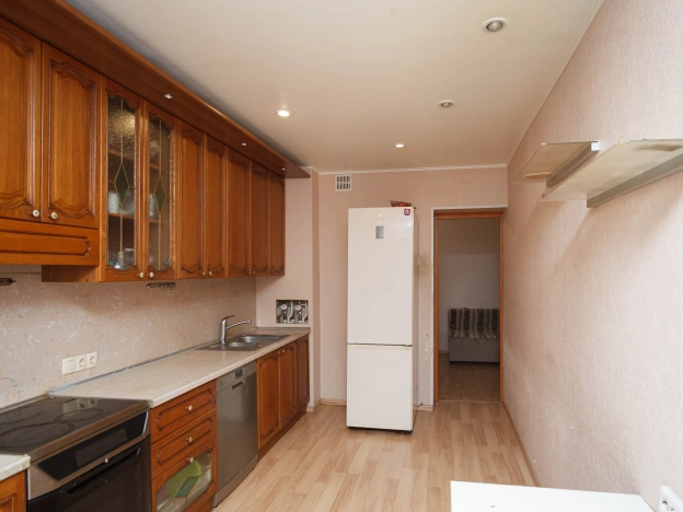 Купить трехкомнатную квартиру в Новосибирске. Вариант № 8141737, 7, площадь -  квм, цена 16300000 рублей