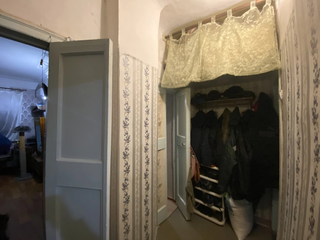 Купить двухкомнатную квартиру на улице Ангарская в Волгограде. Вариант № 30177, 6, площадь -  квм, цена 3300000 рублей