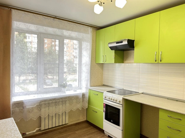 . Вариант № 3716823, 0, площадь - 30.4 квм, цена 2499000 рублей