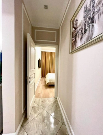 Купить квартиру в Москве. Вариант № 8550124, 8, площадь -  квм, цена 26000000 рублей