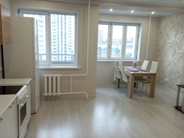 Купить Студию в Новосибирской области. Вариант № 10348600, 3, площадь -  квм, цена 5500000 рублей