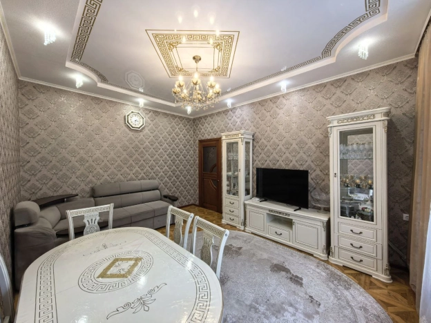 Купить трехкомнатную квартиру в районе Левобережный в Воронеже. Вариант № 57786, 1, площадь -  квм, цена 5275500 рублей