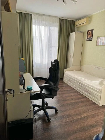 Купить двухкомнатную квартиру в Ростовской области. Вариант № 9150504, 2, площадь -  квм, цена 6799999 рублей