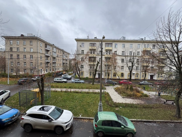 Купить квартиру в Москве. Вариант № 8428512, 18, площадь -  квм, цена 21950000 рублей