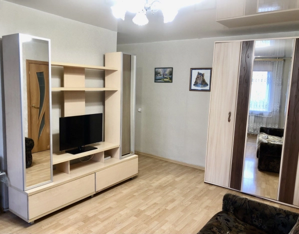 Купить двухкомнатную квартиру в Иркутске. Вариант № 8140013, 2, площадь -  квм, цена 5500000 рублей