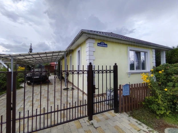 Купить дом в Калуге. Вариант № 12935, 37, площадь -  квм, цена 8997000 рублей