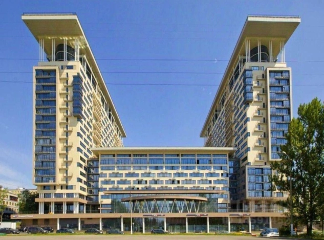 Купить четырехкомнатную квартиру в ЮЗАО в Москве. Вариант № 2805865, 32, площадь -  квм, цена 110000000 рублей