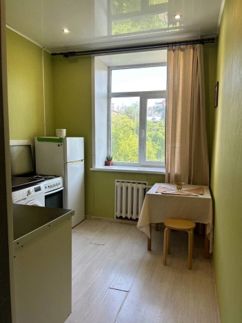 Купить двухкомнатную квартиру в Новосибирской области. Вариант № 10408173, 10, площадь -  квм, цена 9700000 рублей