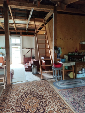 Купить дом в Тюменской области. Вариант № 11667, 21, площадь -  квм, цена 2000000 рублей