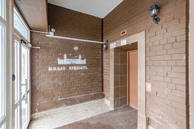 . Вариант № 2005, 16, площадь - 58 квм, цена 7400000 рублей