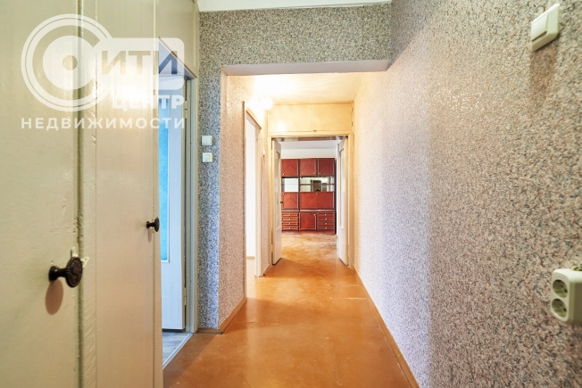 Купить трехкомнатную квартиру в районе Коминтерновский в Воронеже. Вариант № 19990, 16, площадь - квм, цена 4200000 рублей