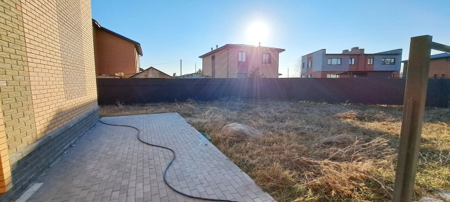 Купить дом в Микрорайоне Порт-Артур в Омске. Вариант № 333574, 3, площадь -  квм, цена 13000000 рублей