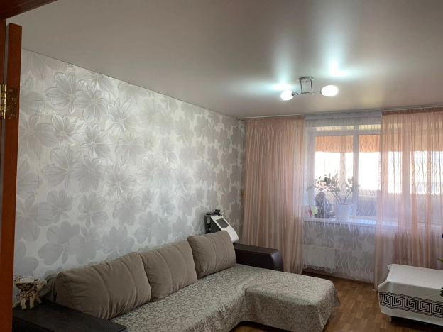 Купить трехкомнатную квартиру на улице Молодёжная в Республике Татарстан (татарстан). Вариант № 13784, 1, площадь -  квм, цена 3700000 рублей