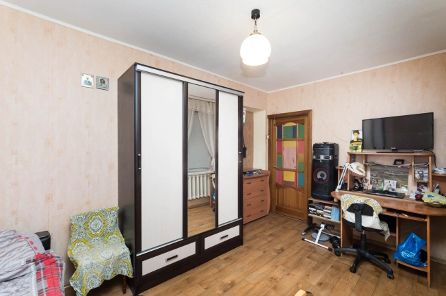 Купить дом в Микрорайоне Восточный, Тобольск в Тобольске. Вариант № 11701, 6, площадь -  квм, цена 9000000 рублей