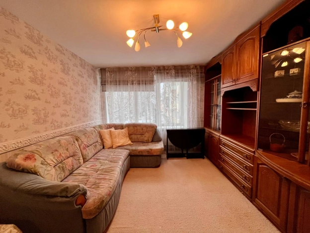 Снять двухкомнатную квартиру на улице Белоконской в Владимире. Вариант № 9308111, 9, площадь -  квм, цена 30000 рублей