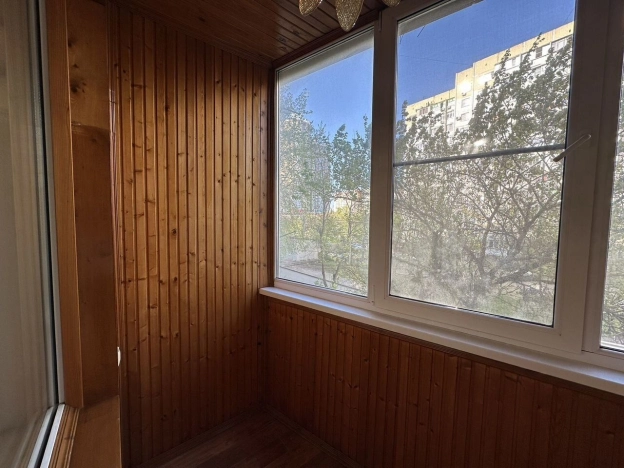 Купить квартиру на улице Коммунаров в Краснодаре. Вариант № 2665070, 13, площадь -  квм, цена 8500000 рублей