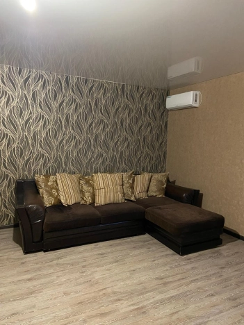 Купить дом на улице Карла Маркса в Краснодаре. Вариант № 34898, 4, площадь -  квм, цена 16500000 рублей