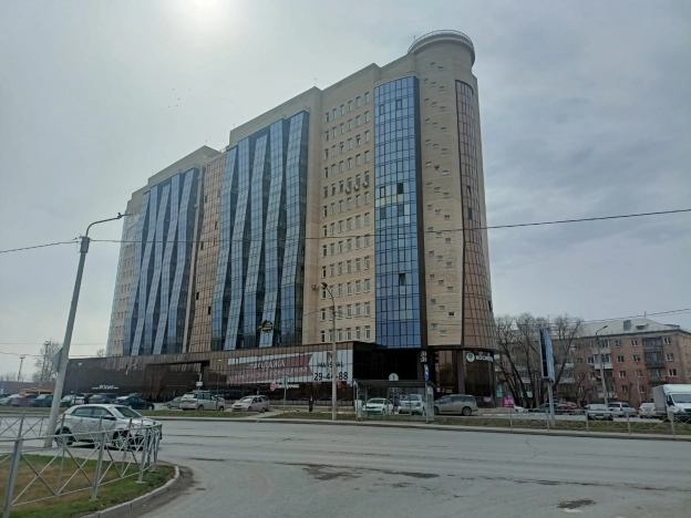 Купить квартиру на улице Маршала Жукова в Омске. Вариант № 29892, 2, площадь -  квм, цена 7590000 рублей