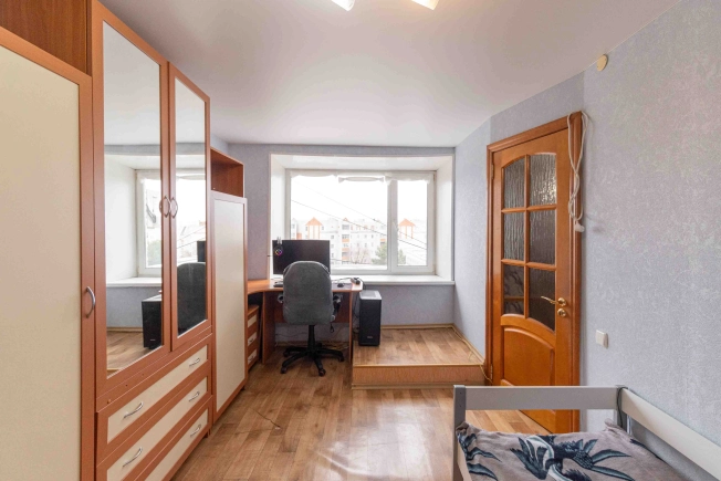 Купить квартиру на улице Судогодское шоссе в Владимире. Вариант № 8601434, 21, площадь -  квм, цена 7500000 рублей