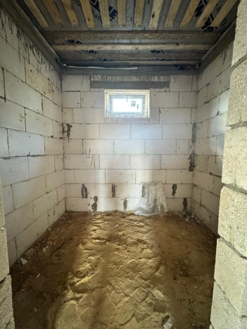 Купить дом в Элисте. Вариант № 44923, 12, площадь -  квм, цена 7500000 рублей