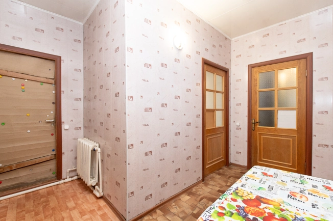 Купить коммерческую недвижимость в Магнитогорске. Вариант № 1231138, 13, площадь -  квм, цена 3500000 рублей