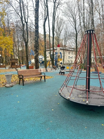 Купить двухкомнатную квартиру на улице Любучанский переулок в Москве. Вариант № 10275140, 3, площадь - квм, цена 19800000 рублей