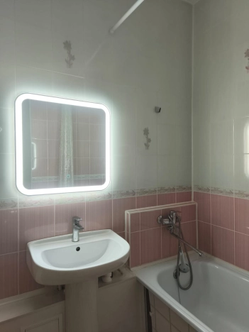 Купить однокомнатную квартиру на улице Василенко в Амурской области. Вариант № 9920027, 22, площадь -  квм, цена 6490000 рублей